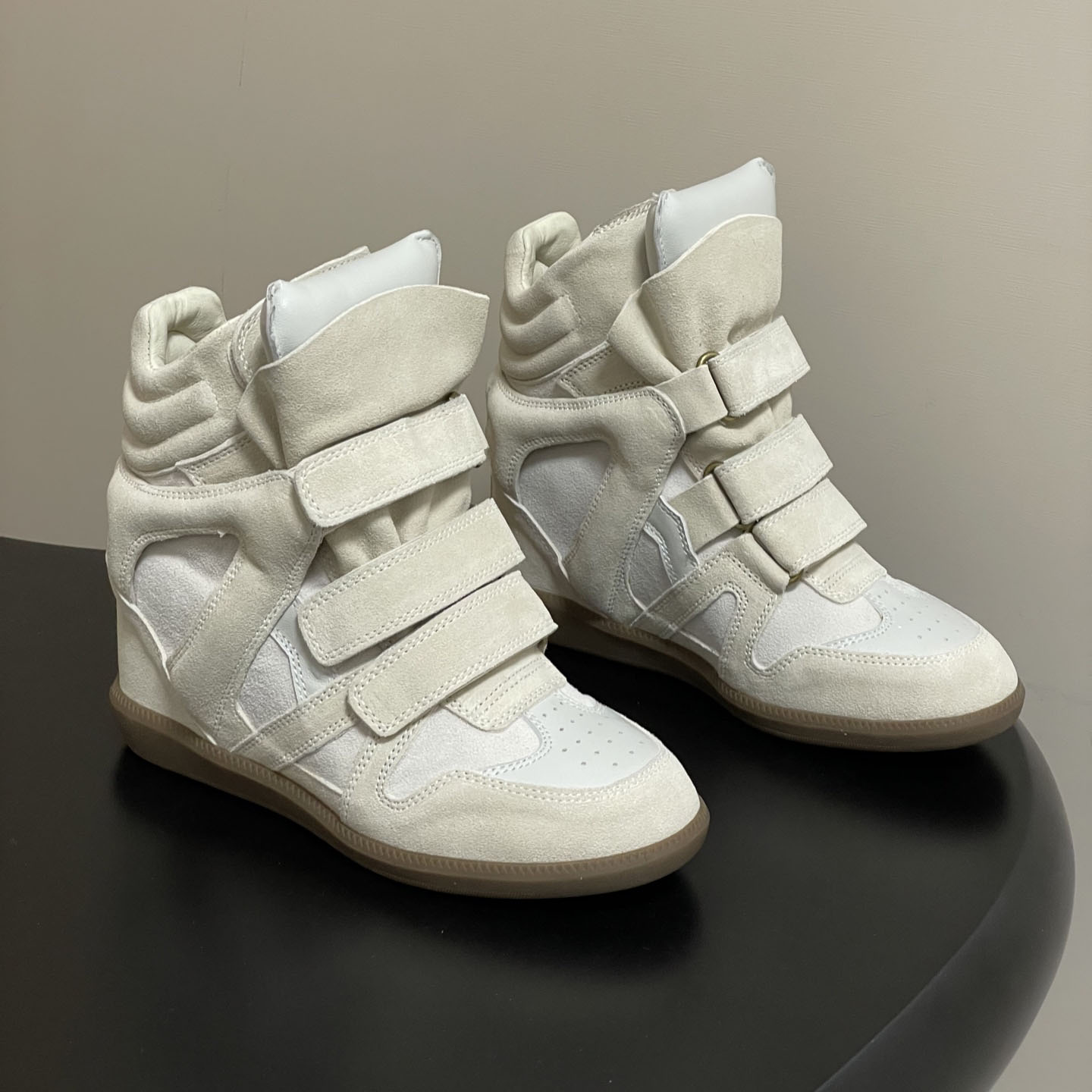 Women's Hidden Wedge Sneakers  - Velcro Hook Loop 리뷰 및 가격
