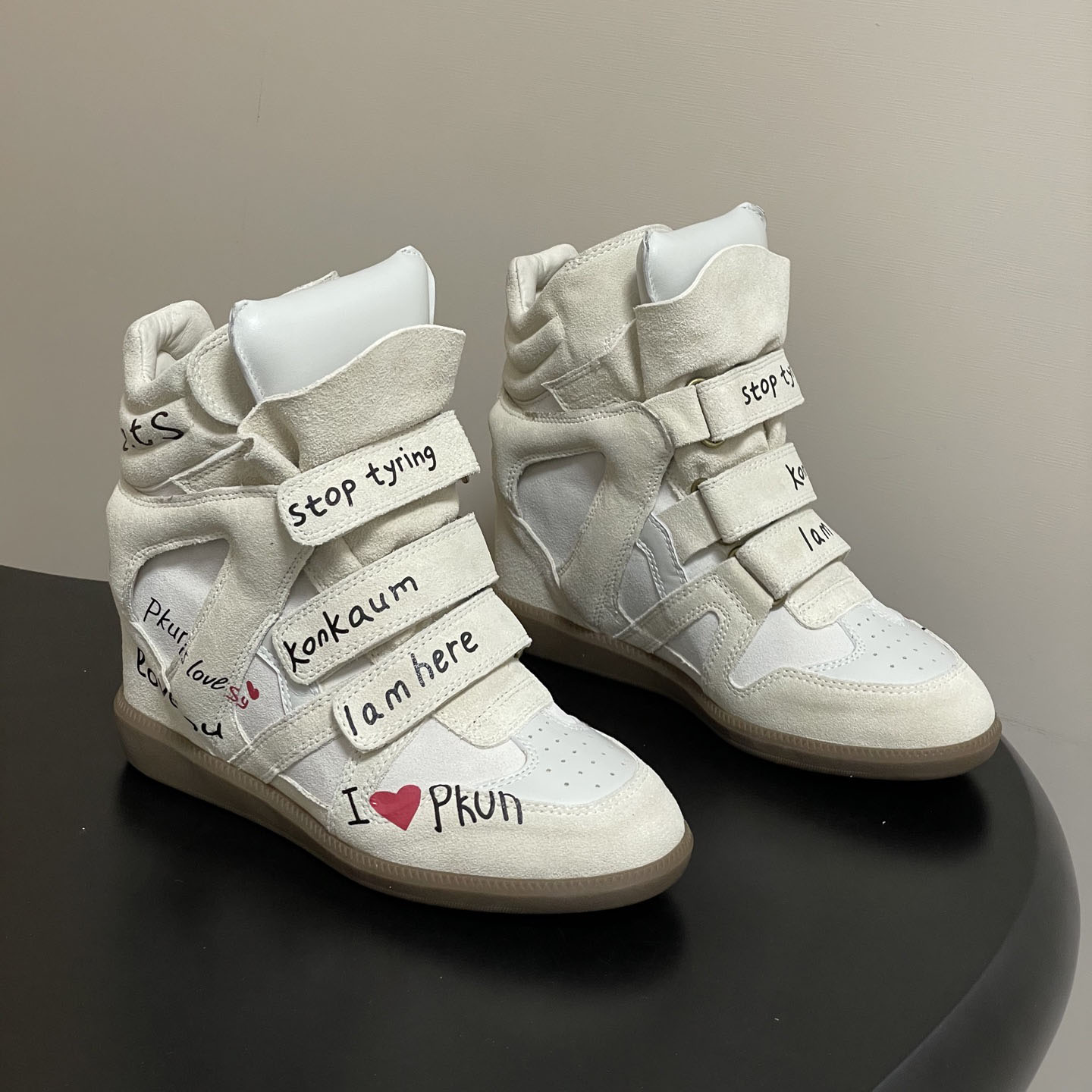 Women's Hidden Wedge Sneakers  - Velcro Hook Loop 리뷰 및 가격