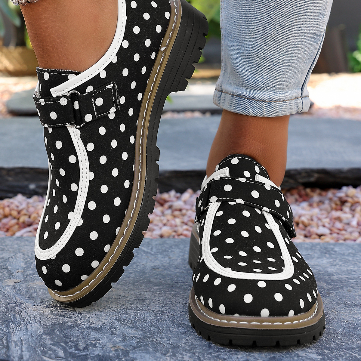 Women's Large Size Fashionable - Velcro Hook Loop 리뷰 및 가격