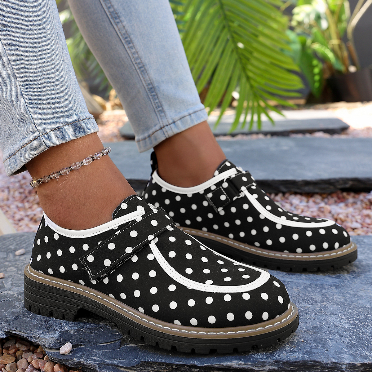 Women's Large Size Fashionable - Velcro Hook Loop 리뷰 및 가격