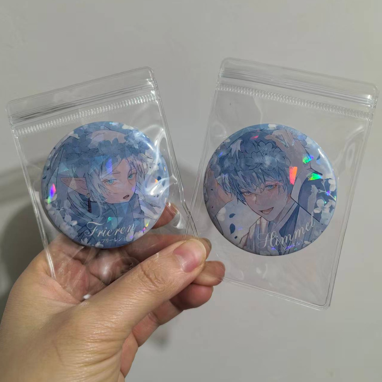 Anime Frieren Himmel Badge Car - Frieren Cosplay Prop 리뷰 및 가격